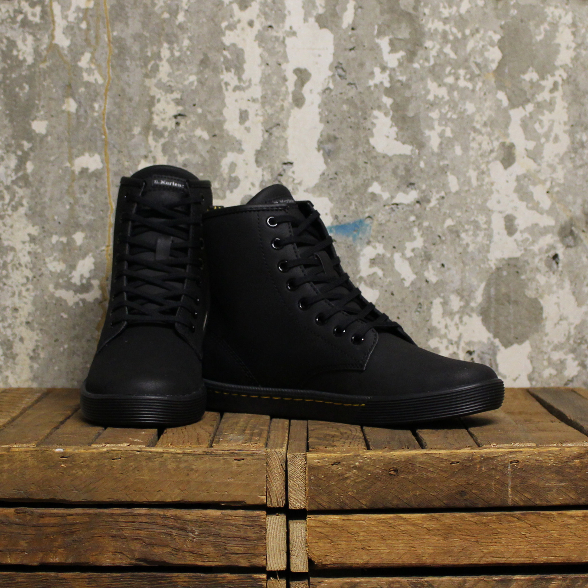 dr martens black mohawk