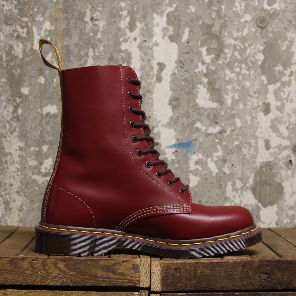 Dr Martens Dr Martens Vintage 1490 (Quilon) - Made In England - Oxblood