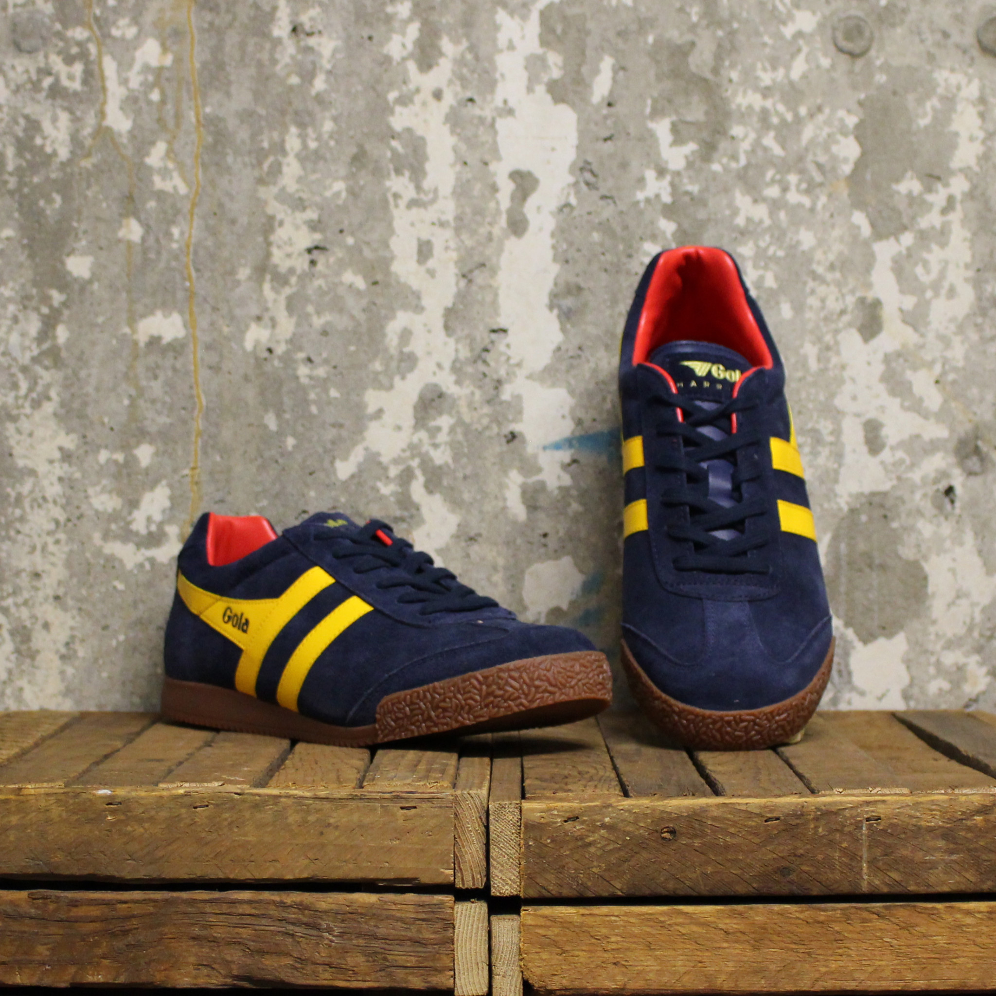 gola harrier red