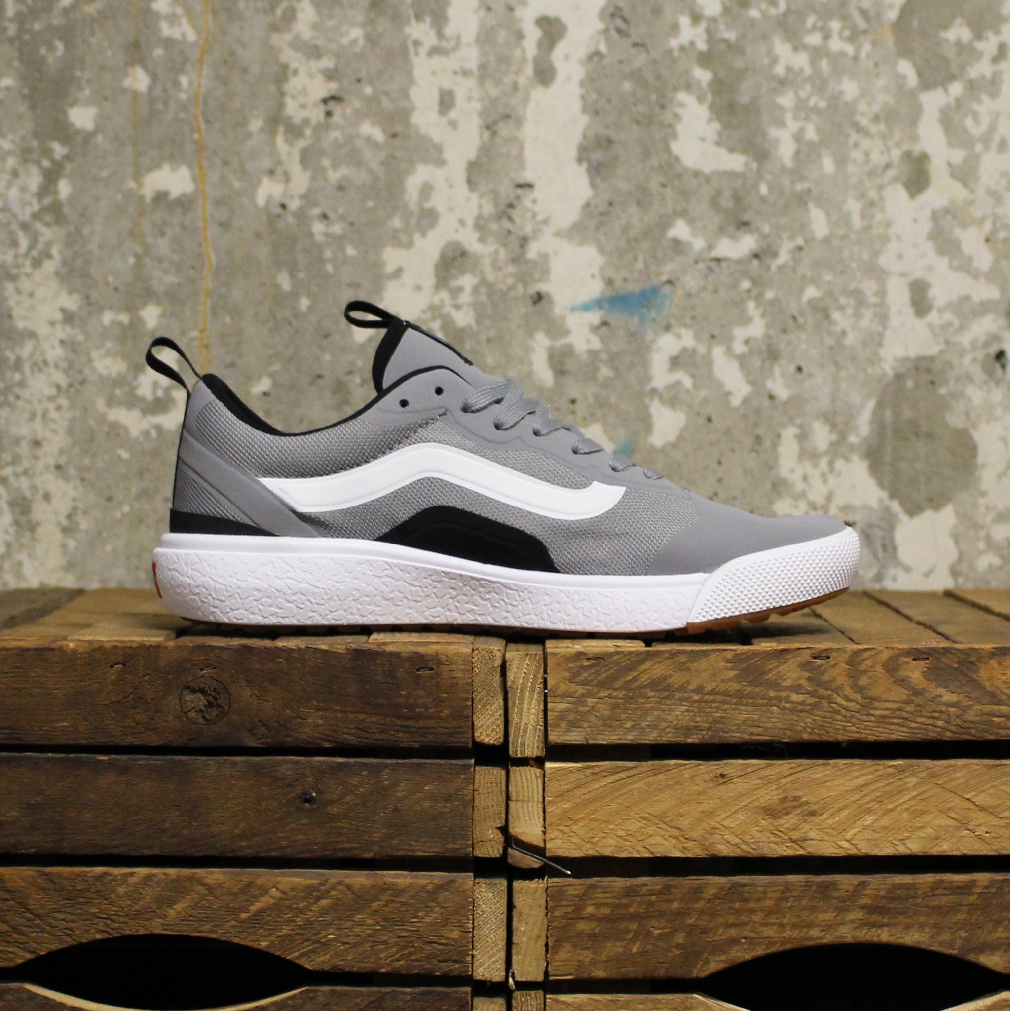vans ultrarange frost grey