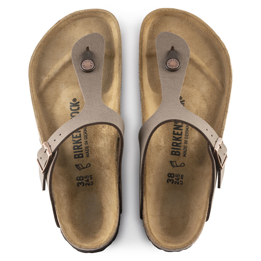 Birkenstock Birkenstock Gizeh Birkibuc (Women - Regular) - Mocha