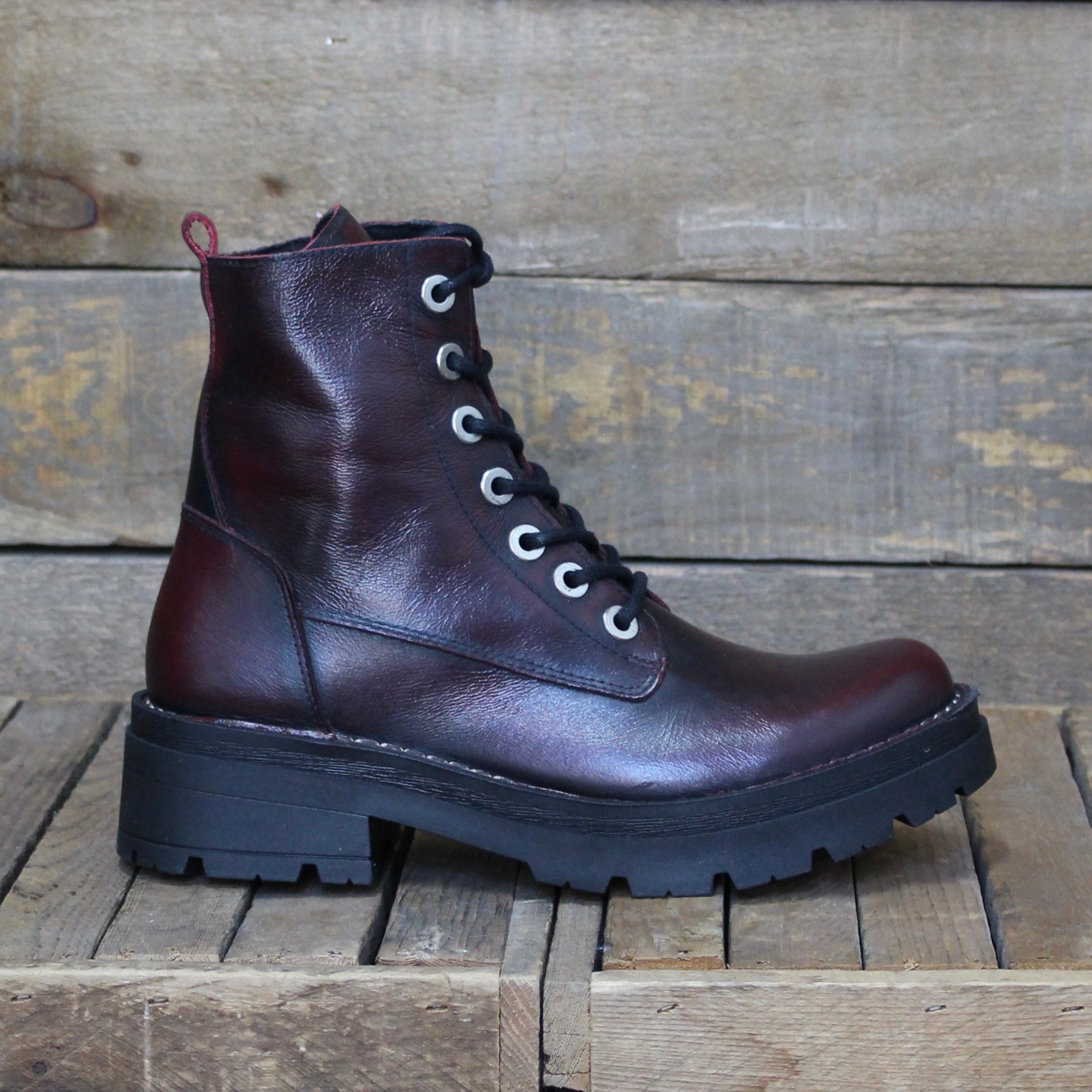 Chacal Chacal - 6850 Flo Leather - Granate