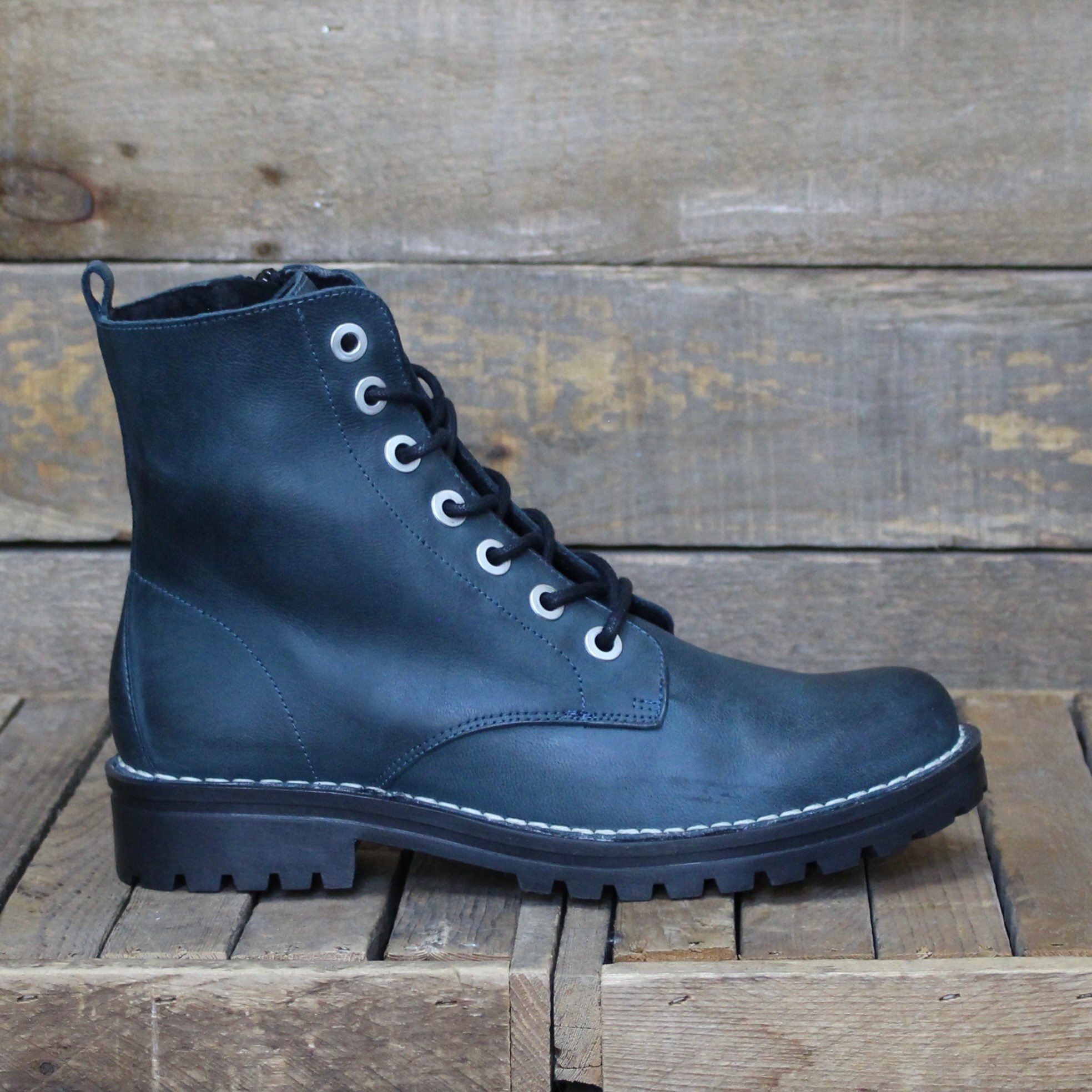 Chacal Chacal - 6830 Incobuck Leather - Navy