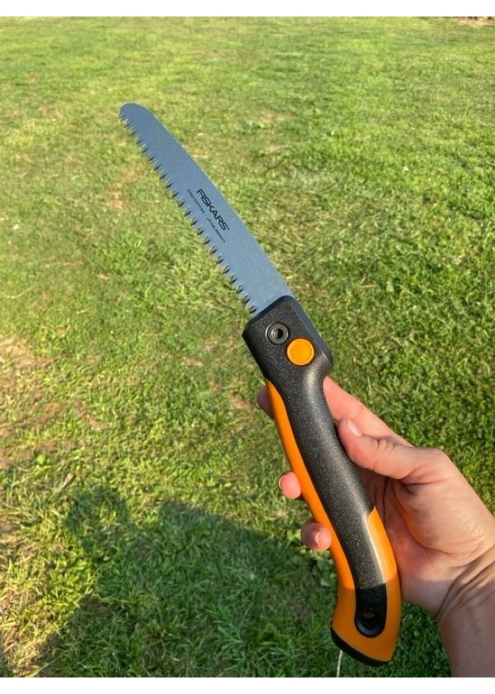 Fiskars Fiskars® PowerTooth Softgrip 7 Inch Folding Saw