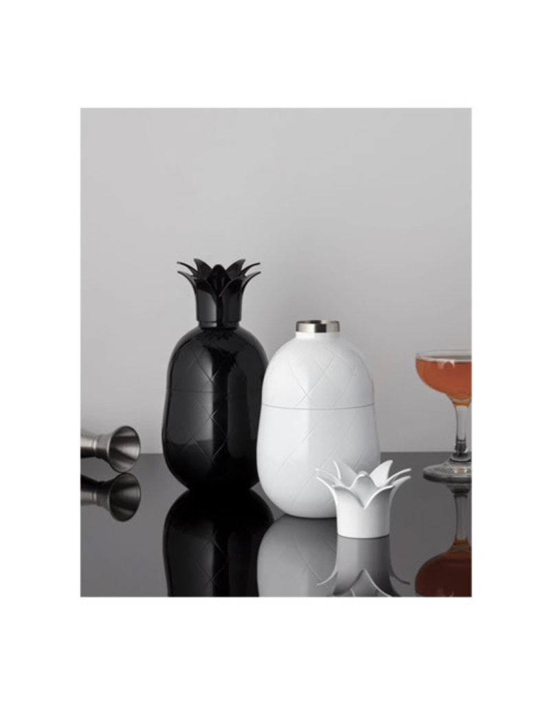 W&P Pineapple Cocktail Shaker Black 18.5oz
