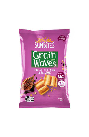 Smith's Sunbites Grain Waves Caramelised Onion & Balsamic 170g