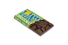 Tonys Chocolonely Tony's Chocolonely 51% Dark Chocolate Almond & Sea Salt 180g