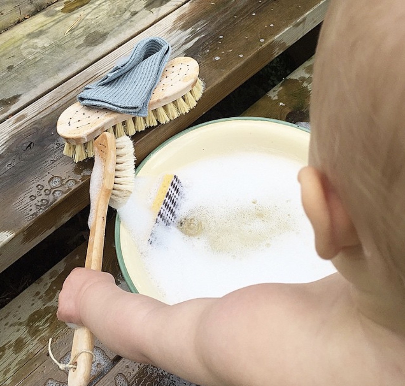 Swedish Long Handle Round Soft Glass Brush - The Foundry Home Goods