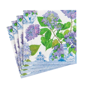 HYDRANGEAS AND PORCELAIN NAPKIN COCKTAIL