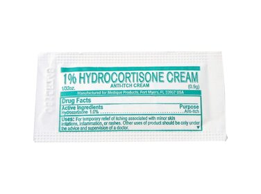 Hydrocortisone Cream 0.9g