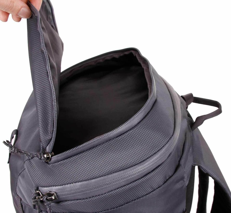 Chiru 32 Backpack