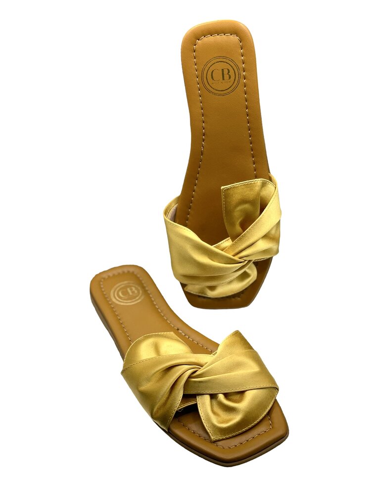 CB Designs sorrento flat