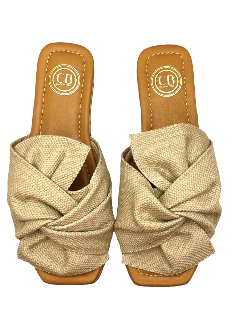 CB Designs Italia flat