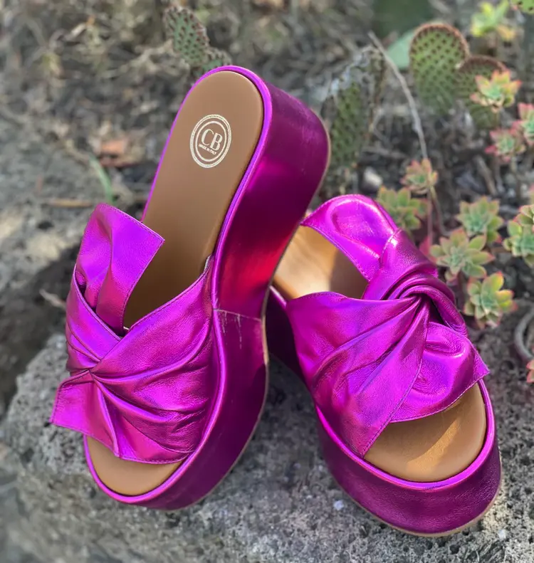 CB Designs Italia wedge metallic