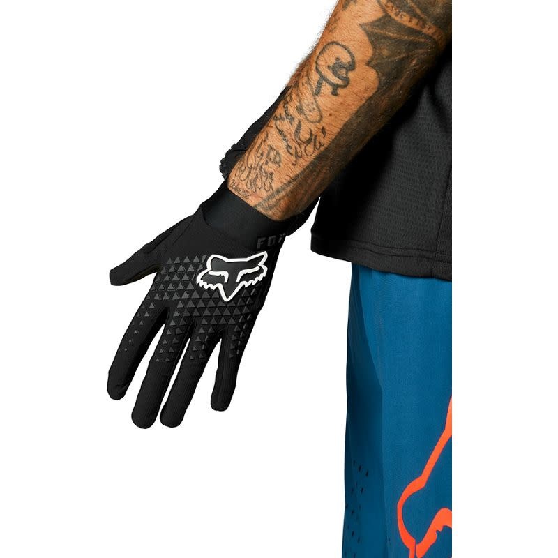 Gloves, Fox Defend gloves