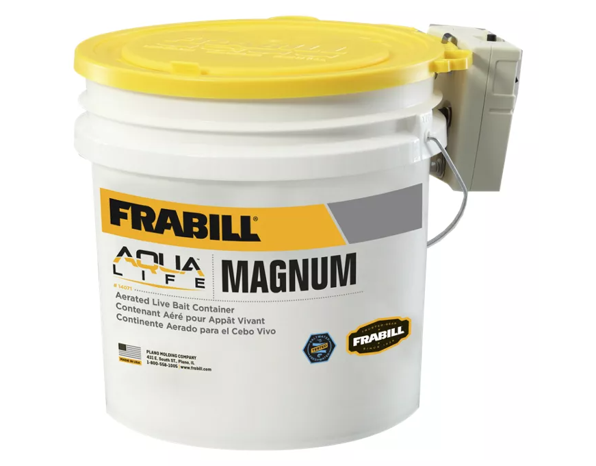 Frabill 4.25 Gal Magnum Bucket with Aerator