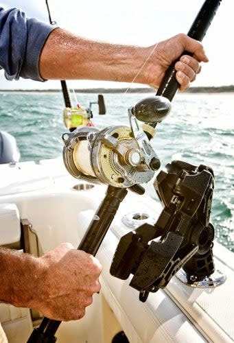 DIY Floating Camera Base And Fishing Rod Holder 