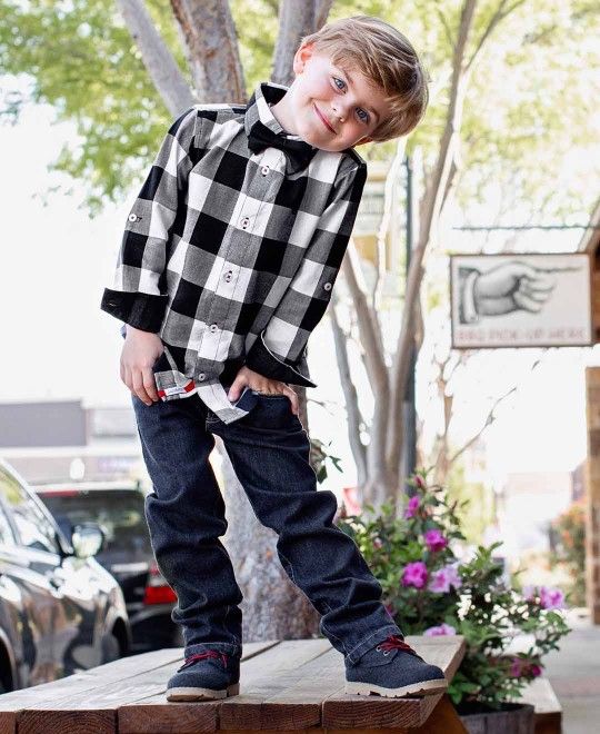 black and white plaid shirt outfit