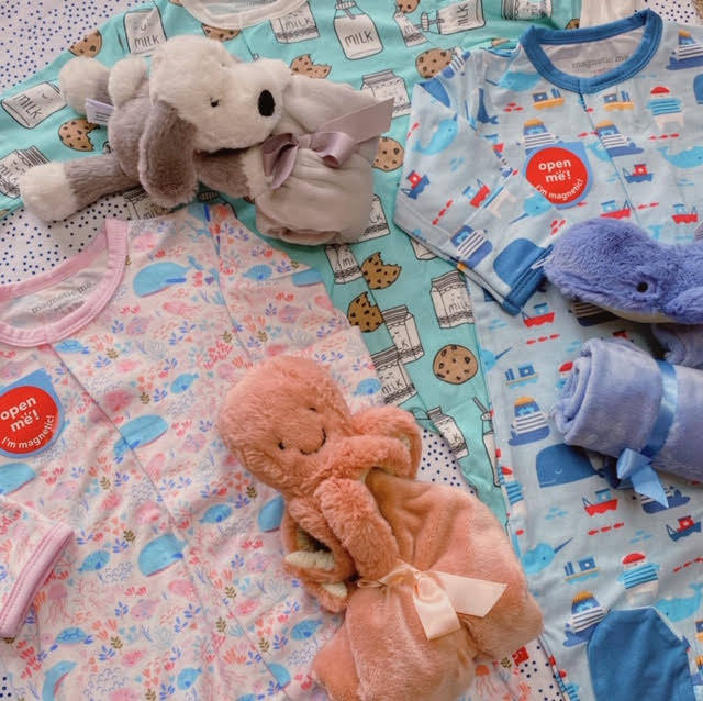 Tiny Hanger Baby Girl Gift Set(more price options)