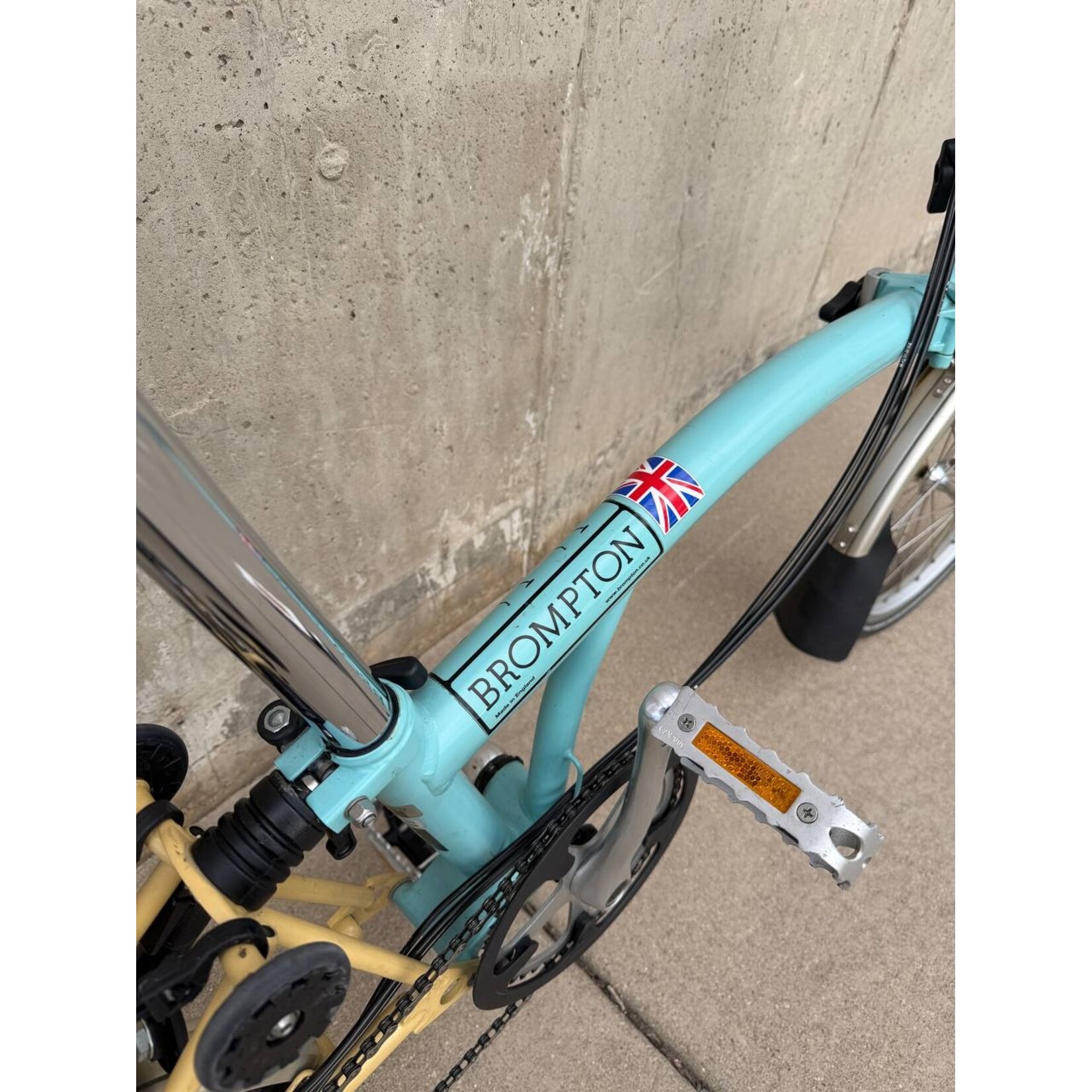 Brompton C line 6 speed Turkish Green M handlebar pre-owned