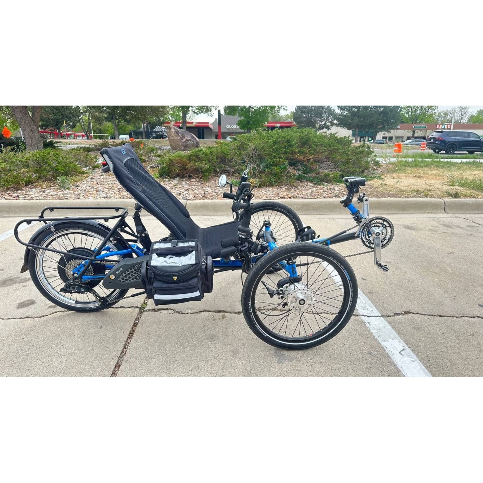 ICE Recumbent Trikes Pre-owned ICE electric recumbent trike Full suspension, powered by BionX, only 236 miles !