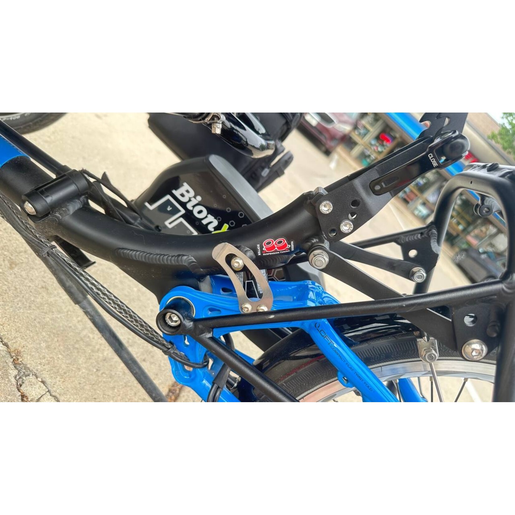 ICE Recumbent Trikes Pre-owned ICE electric recumbent trike Full suspension, powered by BionX, only 236 miles !