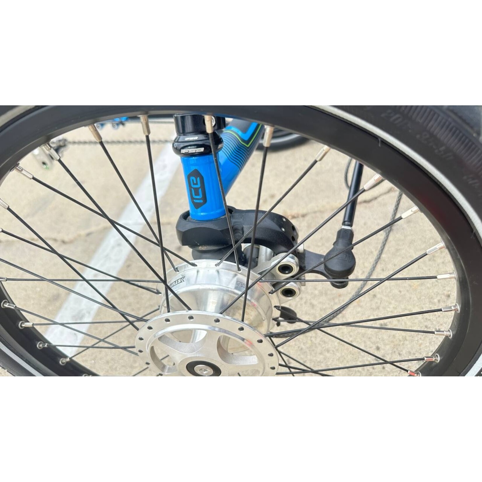 ICE Recumbent Trikes Pre-owned ICE electric recumbent trike Full suspension, powered by BionX, only 236 miles !