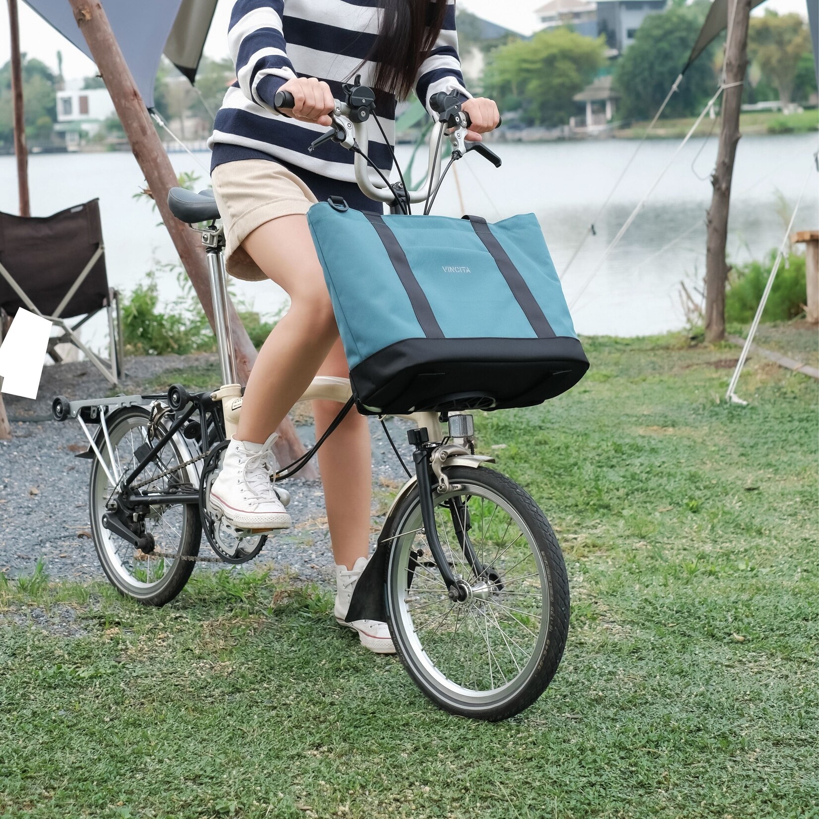 Vincita Vincita To-Te Front Bag Blue