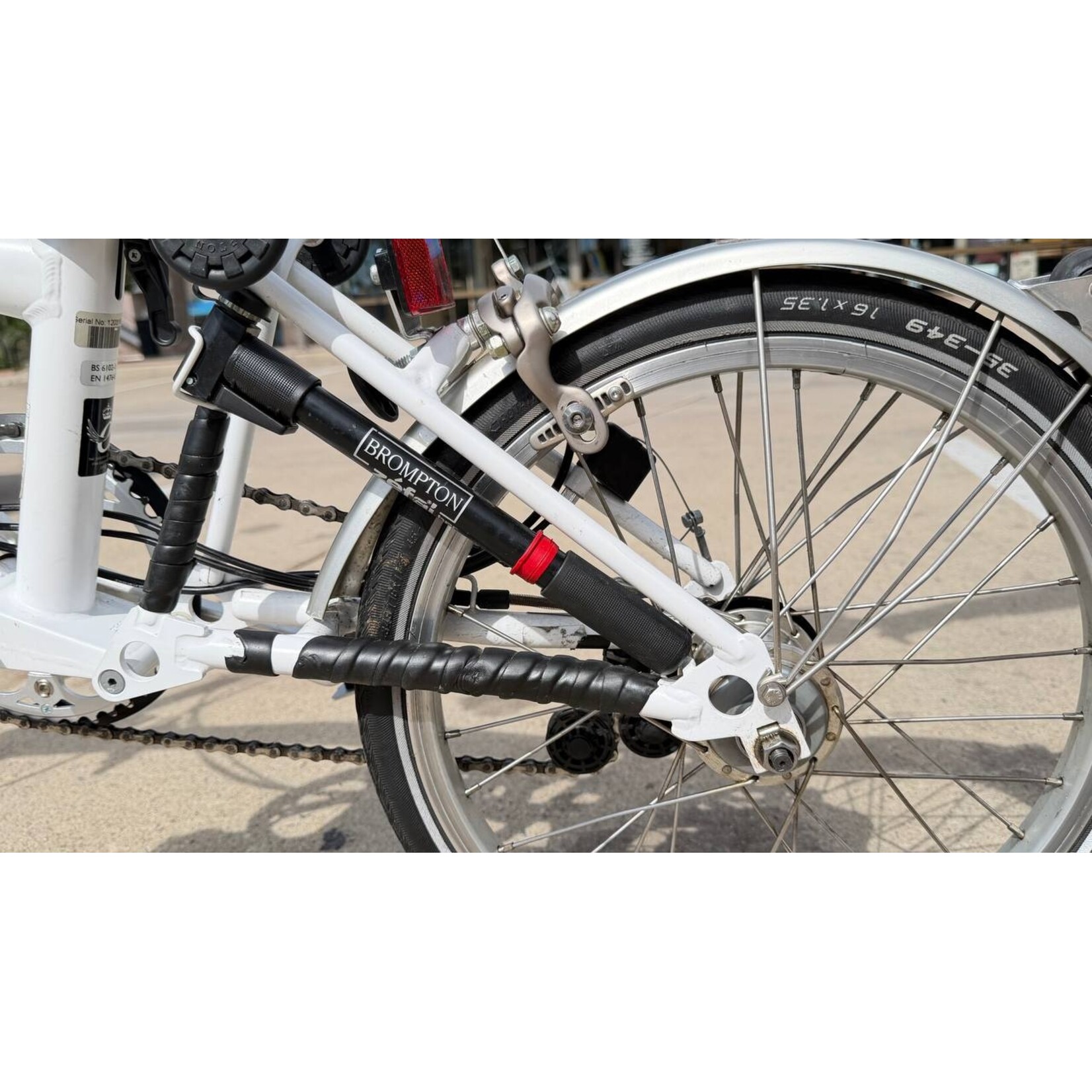 Brompton C line 6 speed M handlebar White Pre-owned
