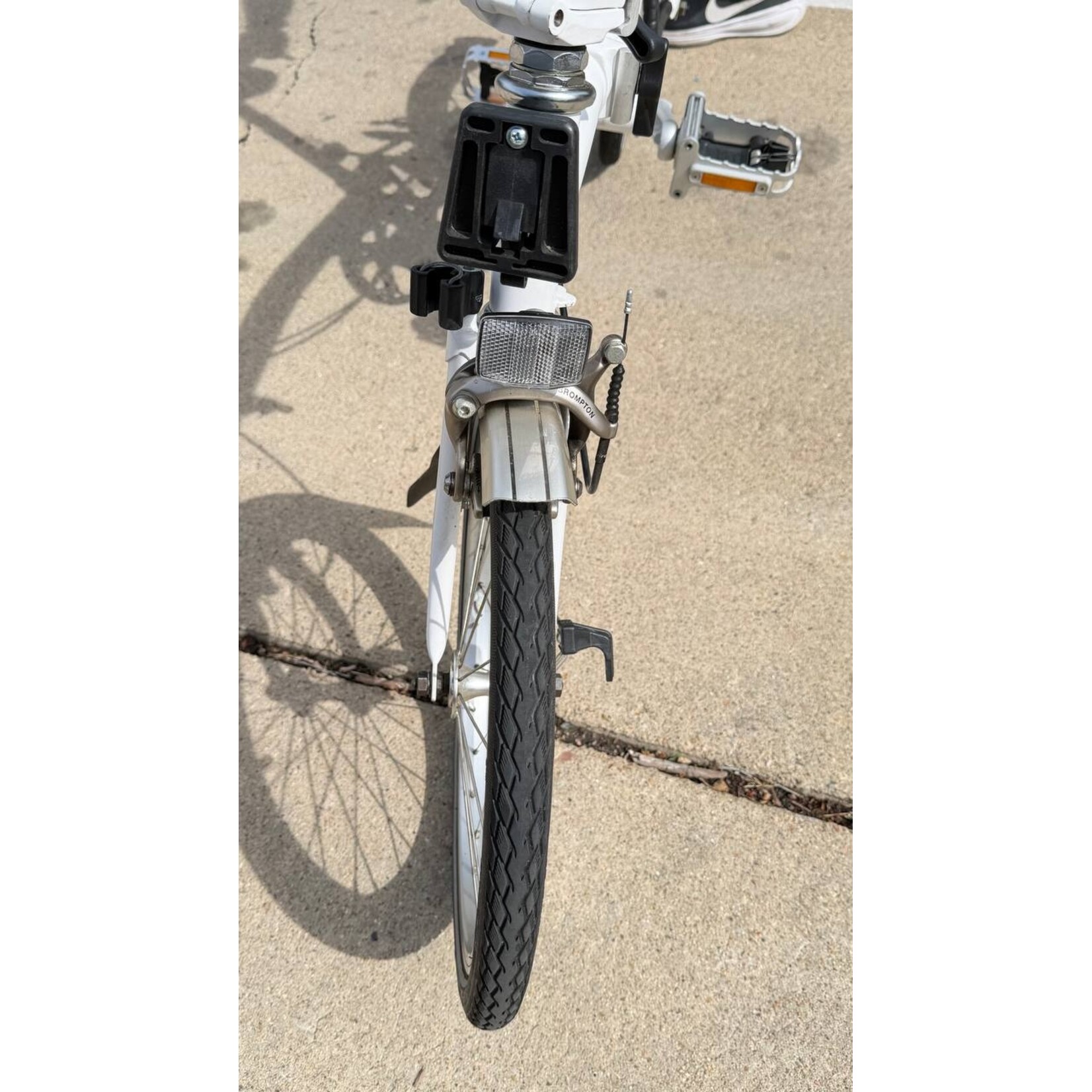 Brompton C line 6 speed M handlebar White Pre-owned