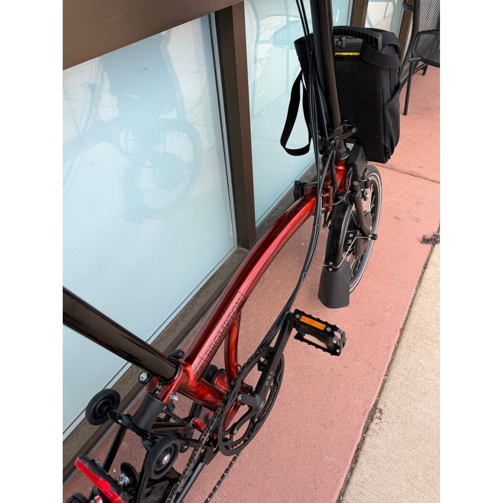 Brompton Brompton Electric Flame Lacquer C Line Explore High Handlebar - pre-owned