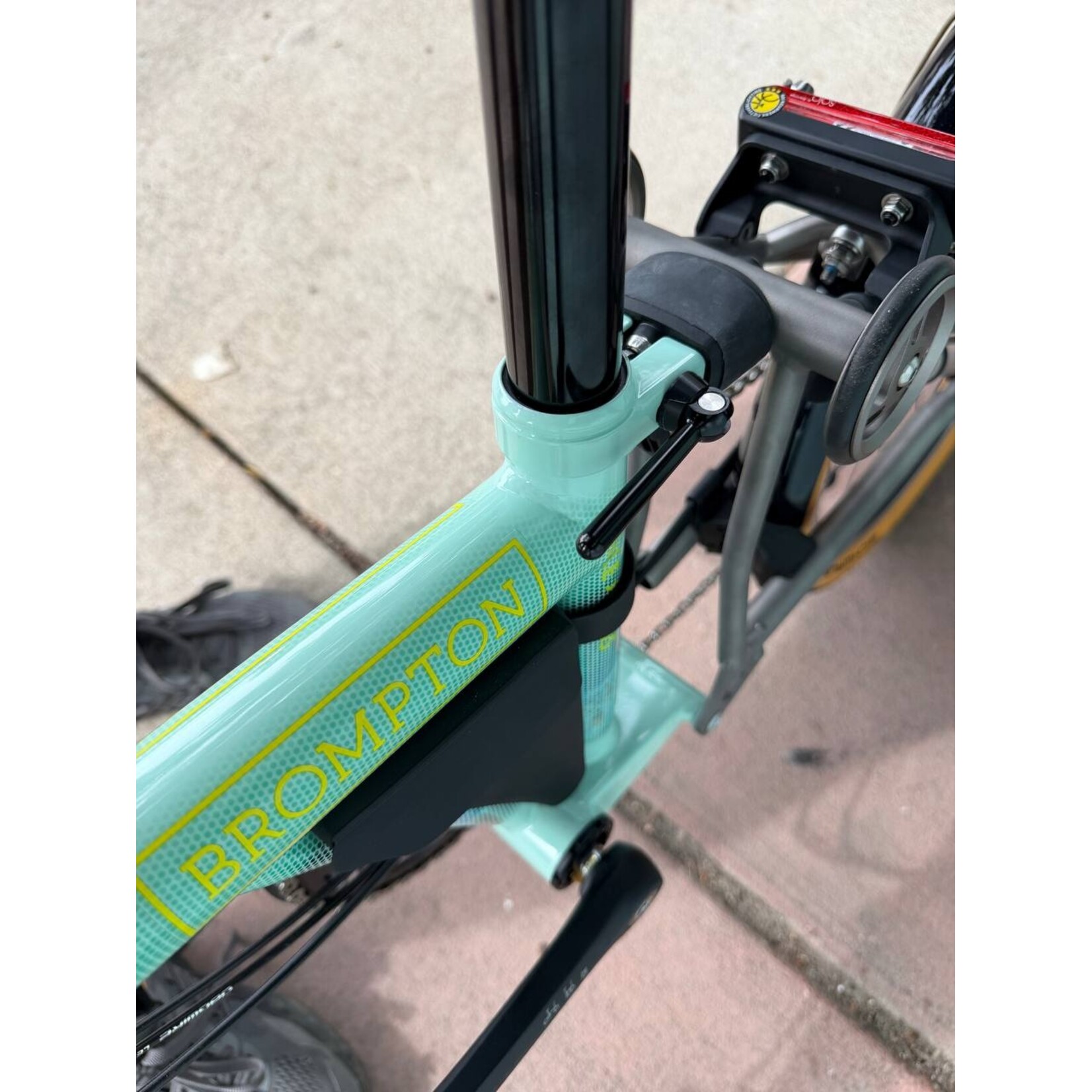 Brompton Brompton P Line 12 Speed S Handlebar Polka Dot Jersey