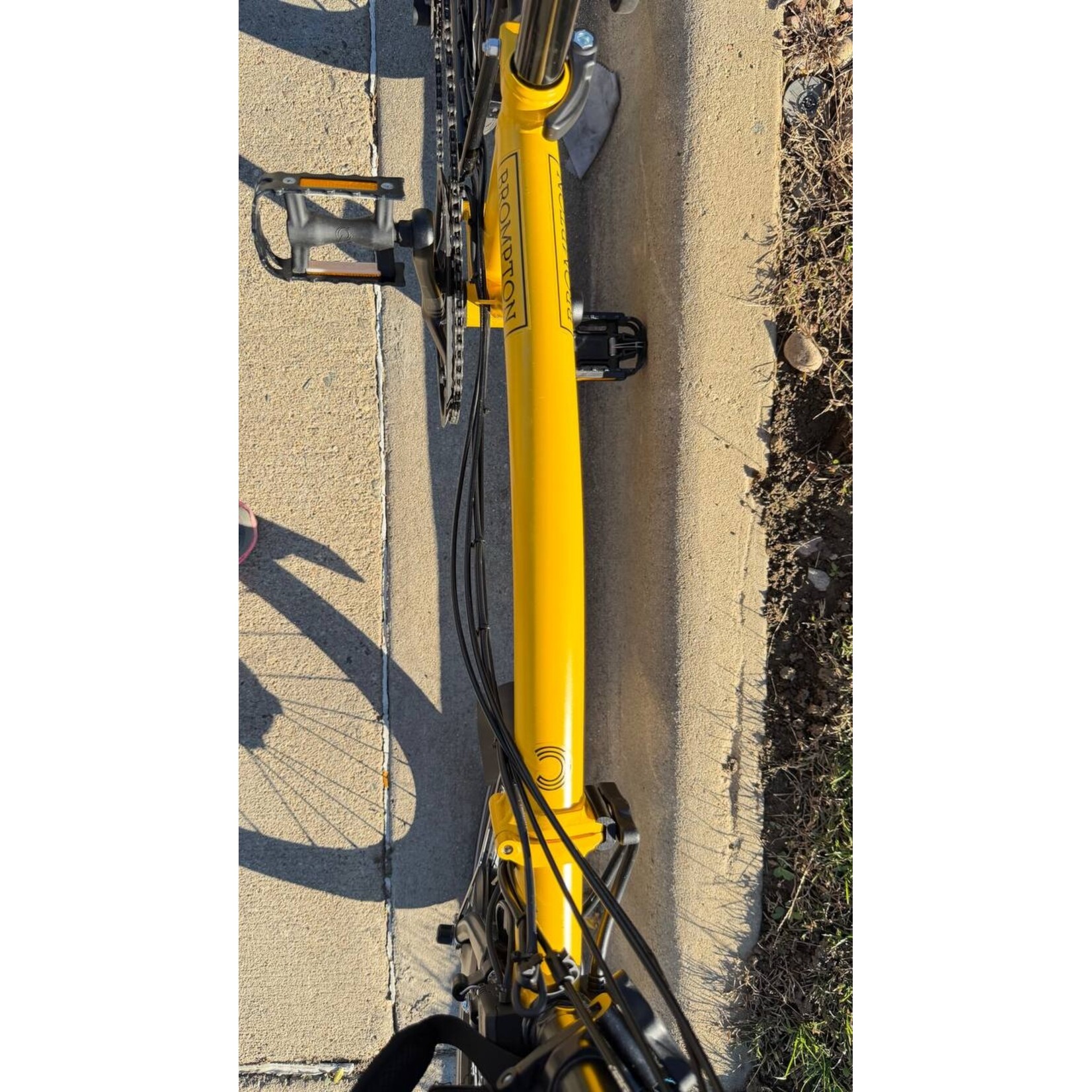 Brompton Brompton Electric Bumblebee Yellow C Line Explore High Handlebar - pre-owned