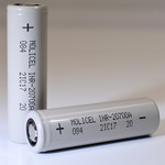 Molicel Molicel INR 20700 35A 3000mAh Battery (Each Battery)