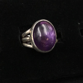 OMEN Amethyst Oval Ring