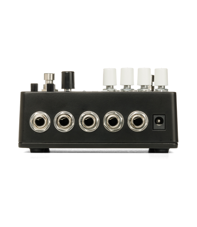 Electro-Harmonix Oceans 12 Dual Stereo Reverb Pedal