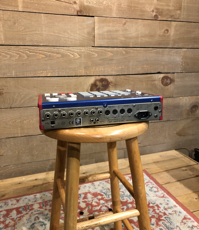 Akai MPC1000 Music Production Centre v2.0 (Used)