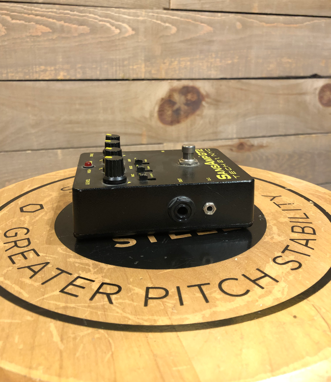Tech 21 SansAmp GT2 Tube Amplifier Emulation Pedal (Used)
