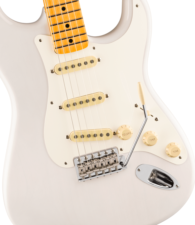 Fender Eric Johnson Stratocaster - Maple Fretboard, White Blonde