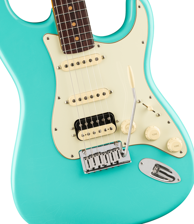 Fender American Ultra Luxe Vintage '60s Stratocaster HSS - Rosewood Fretboard, Sea Foam Green