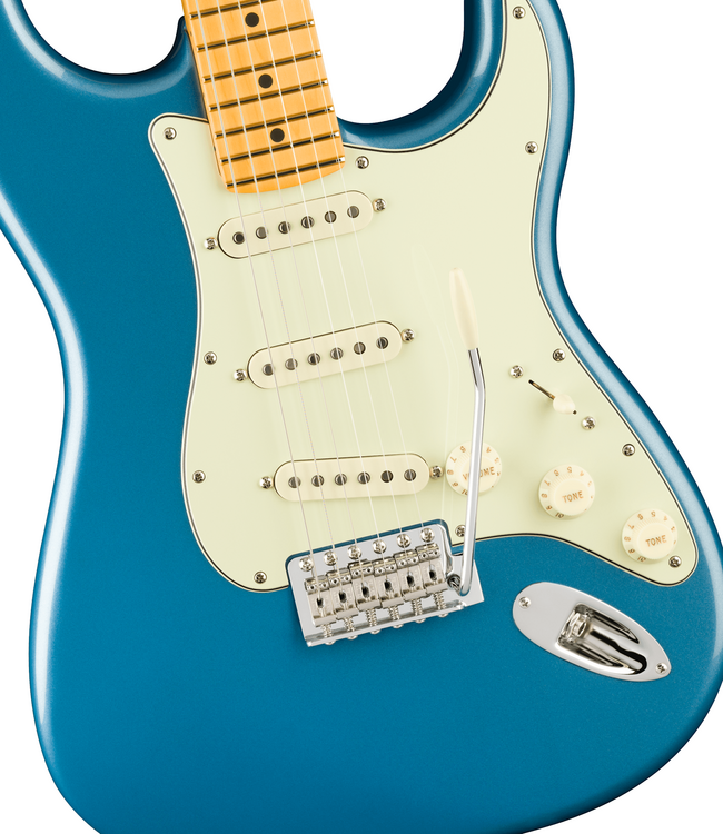 Fender American Professional Classic Stratocaster - Maple Fretboard, Faded Lake Placid Blue