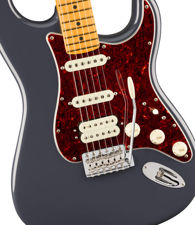 Fender American Professional Classic Stratocaster HSS - Maple Fretboard, Faded Black