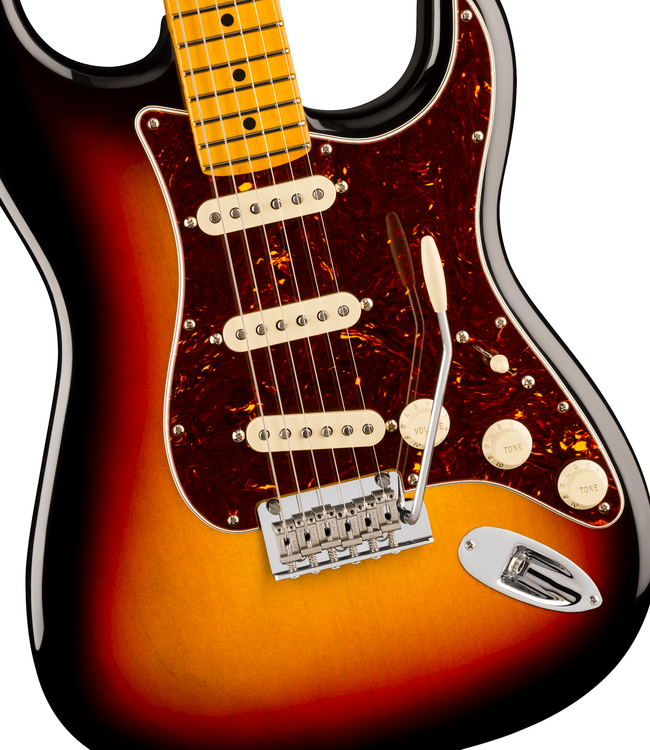 Fender American Professional Stratocaster - Maple Fretboard, 3-Colour Sunburst