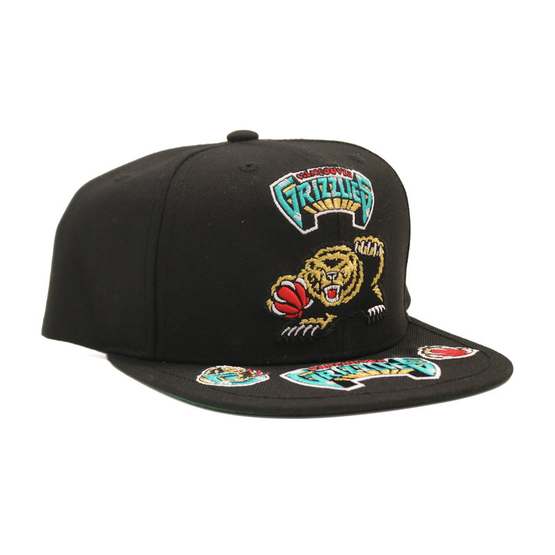 Mitchell & Ness Mitchell & Ness Vancouver Grizzlies All Over Print Snapback