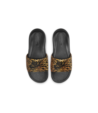 Black on black nike slides best sale