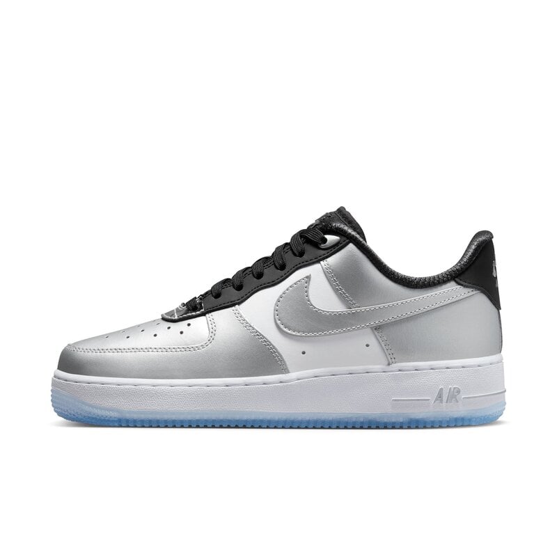 Nike Wmn's Nike Air Force 1 '07 SE Metallic Silver DX6764-001