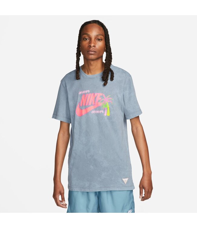 Nike Nike Sportswear Men s T Shirt FB9788 065