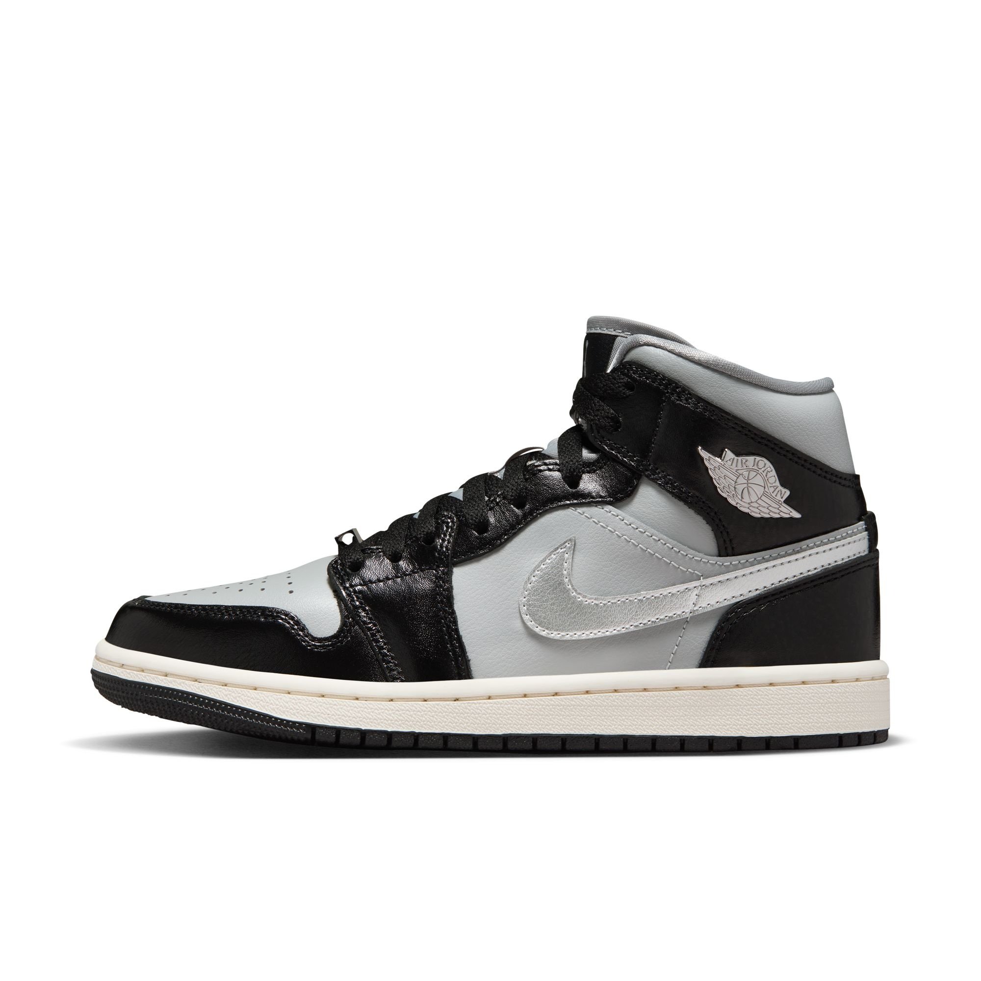 AIR JORDAN 1 MID SE BLACK/METALLIC SILVER-LT SMOKE GREY-SAIL