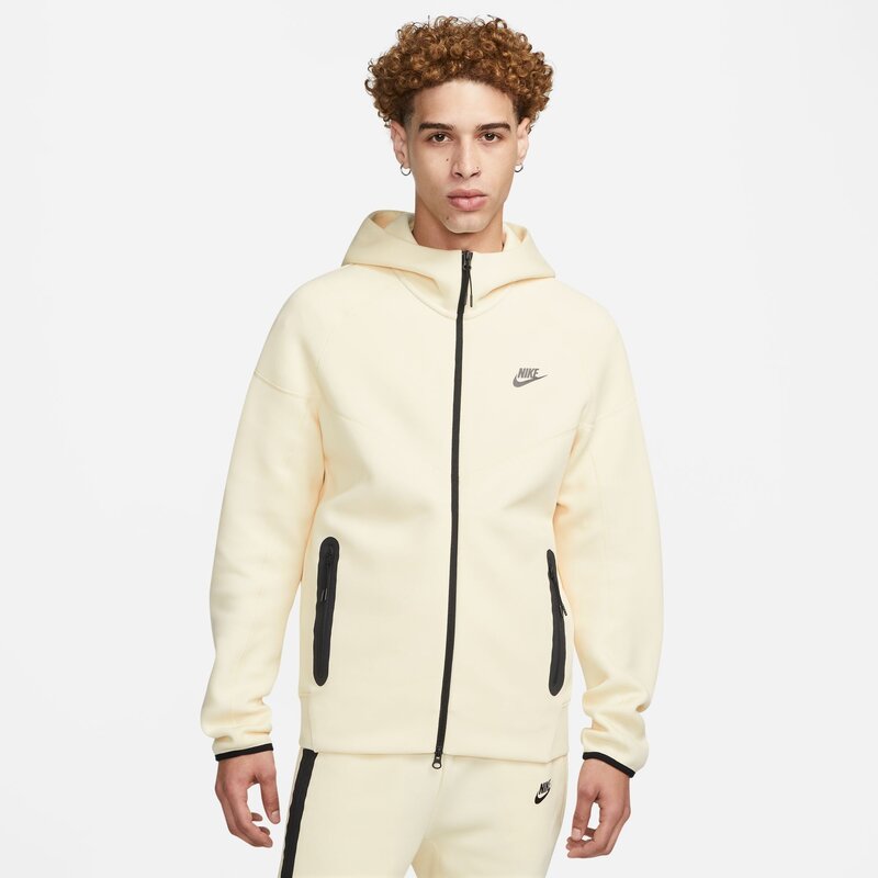 Nike Nike Tech Fleece Jacket 'Coconut' FB7921-113