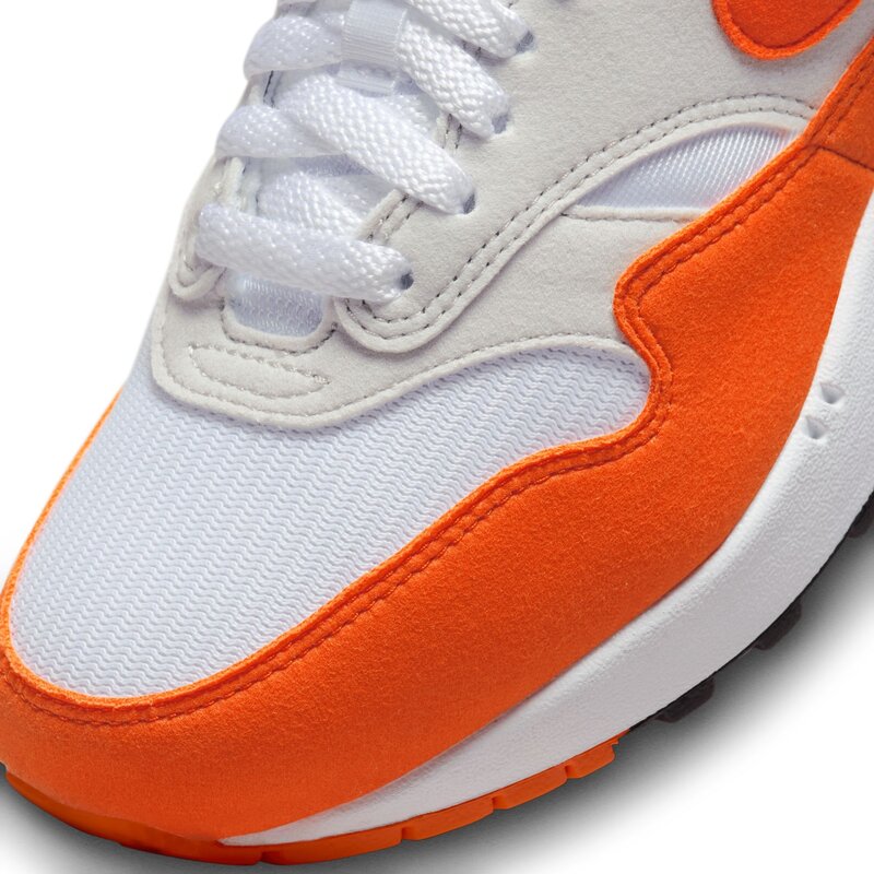 Nike Air Max 1 Wmn NEUTRAL GREY SAFETY ORANGE WHITE BLACK Footwear